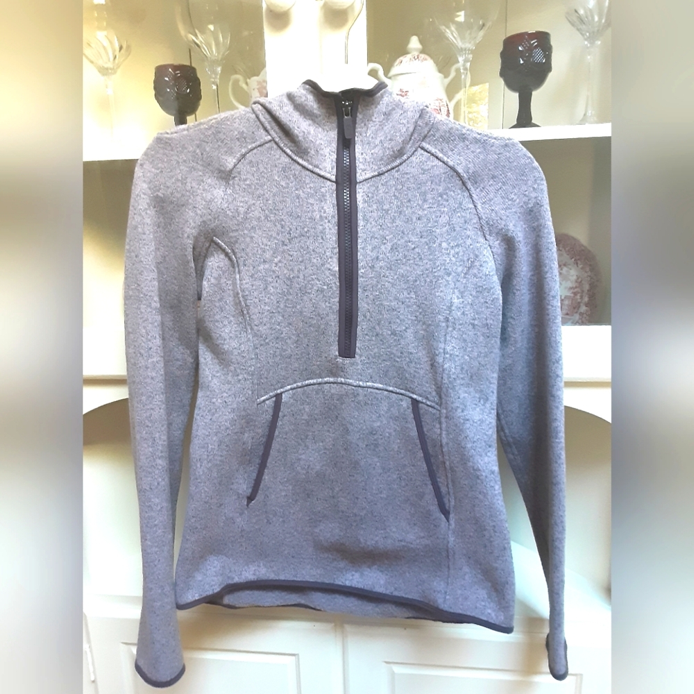 Lululemon hooded 1/2 zip sweater fleece jacket